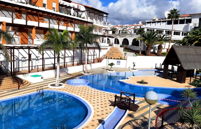 Amarilla Golf - Residencial El Barranco F7